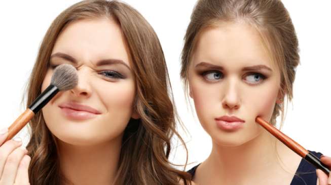 Mengapa Makeup Penting untuk Kebahagiaan Wanita?